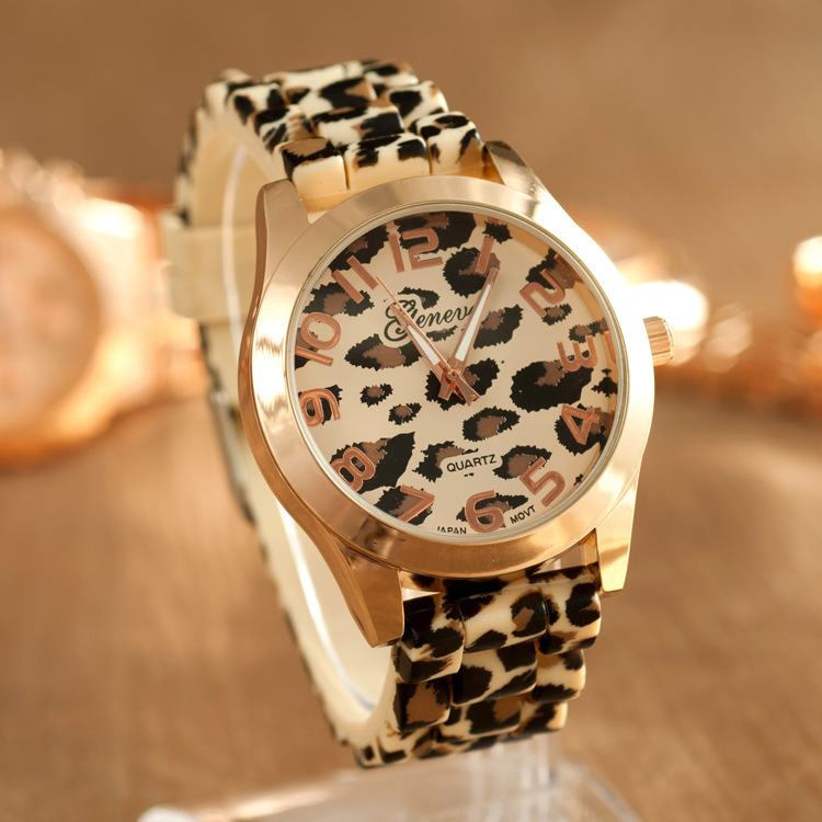 Sexy Leather Wrap Watch Leather Band Wrist Watch Women Wrist